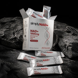 simplyNAD+ Mixed Berry box with a single packet
